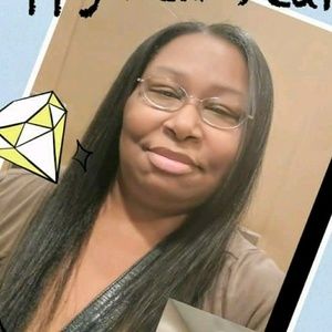 Meet your Posher, Paulette